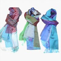 Manufacturers Exporters and Wholesale Suppliers of Silk Scarves Srinagar 